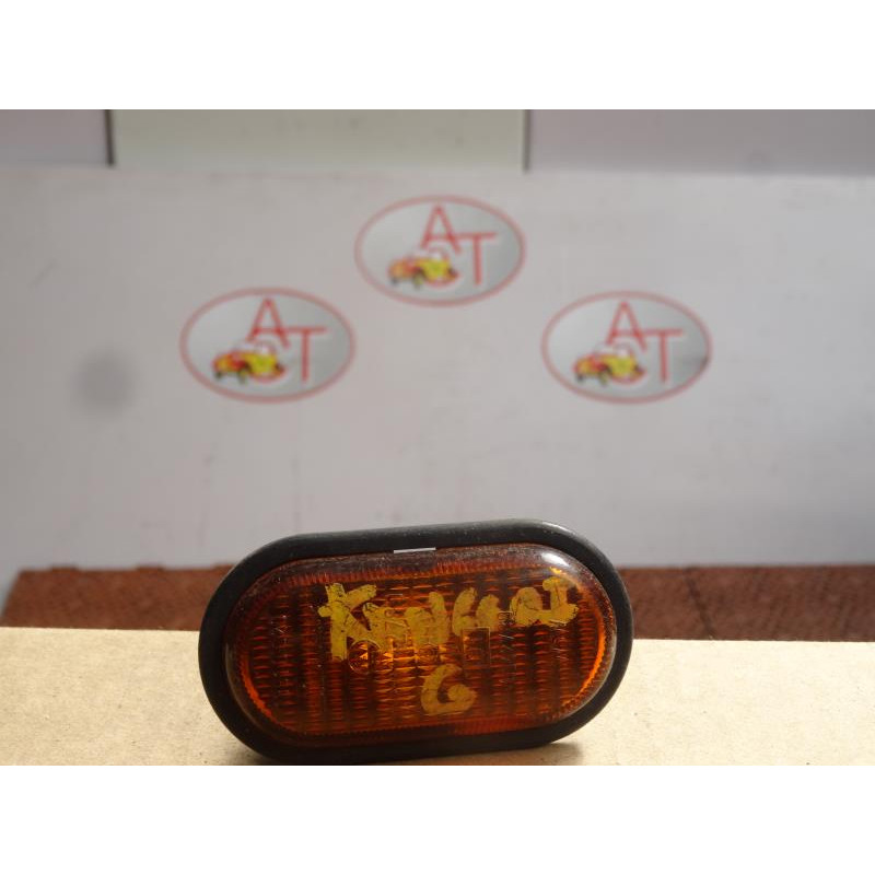 Repetiteur clignotant avant gauche (Feux) RENAULT  d’occasion