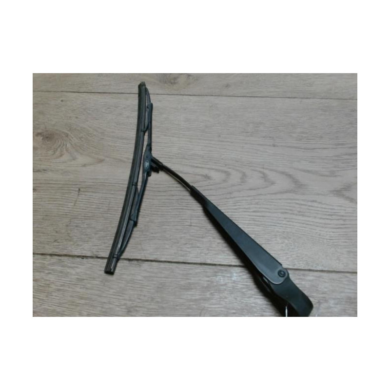 Bras essuie glace arriere FORD FIESTA 5 PHASE 2 d’occasion