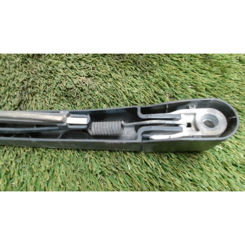 Bras essuie glace arriere RENAULT MEGANE 3 PHASE 1 d’occasion