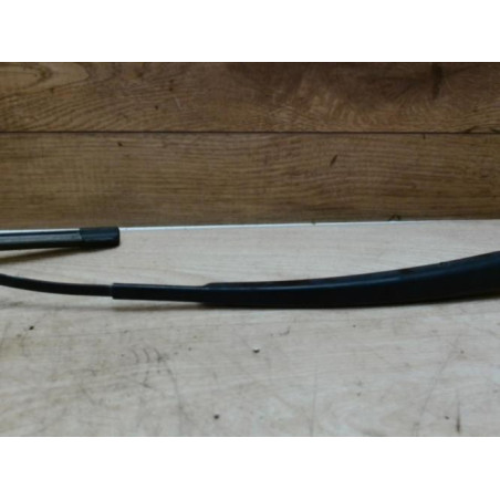 Bras essuie glace avant droit TOYOTA YARIS 2 PHASE 1 d’occasion