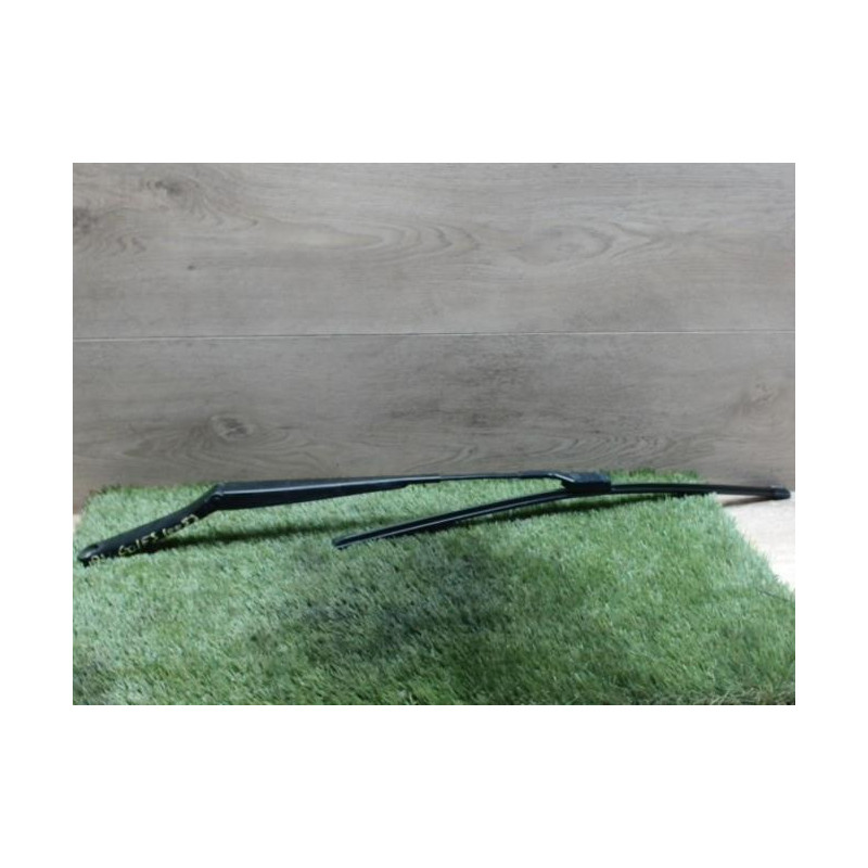 Balais essuie glace avant VOLKSWAGEN GOLF 5 d’occasion