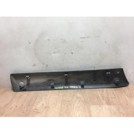 Baguette de porte avant droite RENAULT MASTER 2 PHASE 2 d’occasion