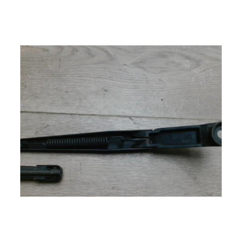 Bras essuie glace avant droit CHEVROLET LACETTI 1 d’occasion