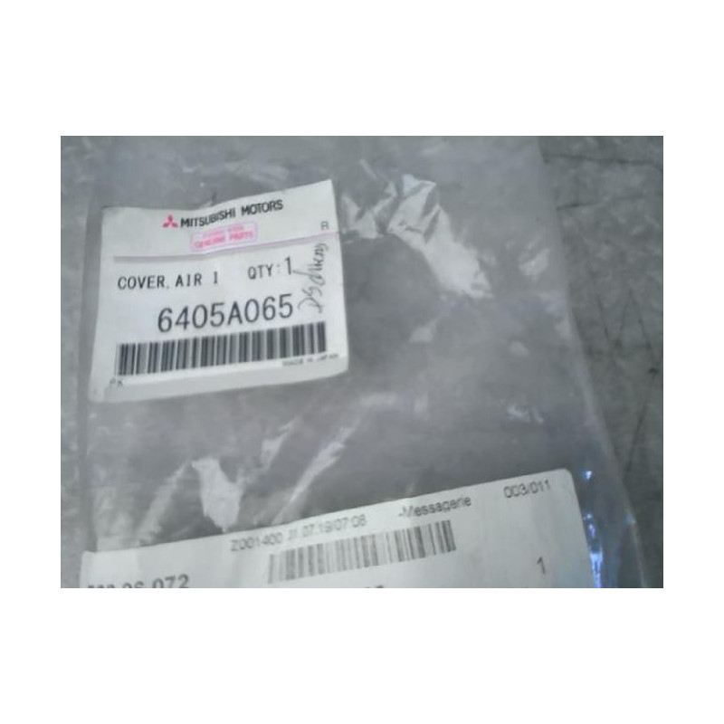 Moulure de pare choc avant MITSUBISHI PAJERO 2 PHASE 2 d’occasion