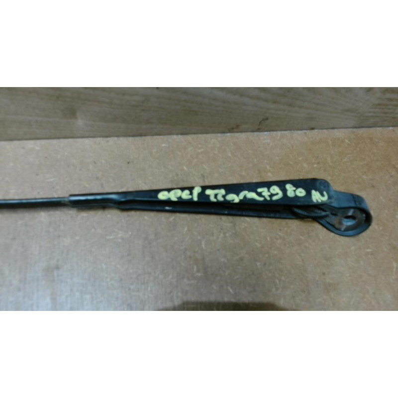 Bras essuie glace avant OPEL TIGRA 1 COUPE d’occasion