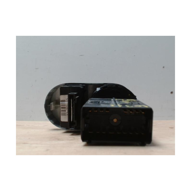 Commande de phare SEAT IBIZA 3 PHASE 1 d’occasion