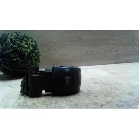 Commande autoradio RENAULT GRAND SCENIC 3 PHASE 1 d’occasion