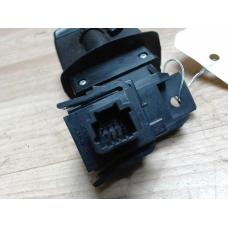 Commande autoradio RENAULT GRAND SCENIC 3 PHASE 1 d’occasion