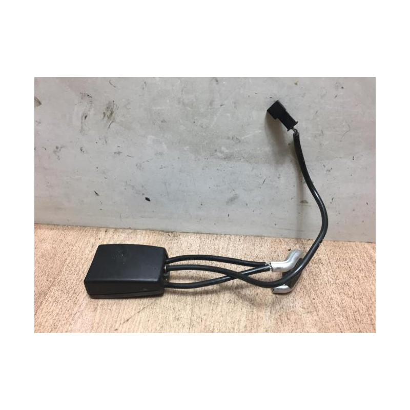 Attache ceinture arriere droit MERCEDES CLASSE CL 215 COUPE d’occasion
