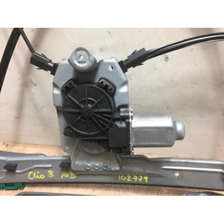 Leve vitre electrique avant droit RENAULT CLIO 3 PHASE 2 d’occasion