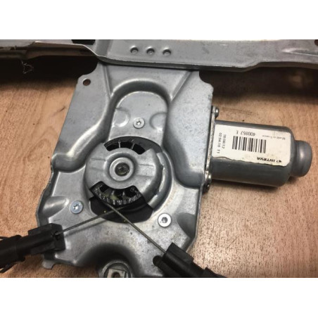 Leve vitre electrique avant droit RENAULT CLIO 3 PHASE 2 d’occasion