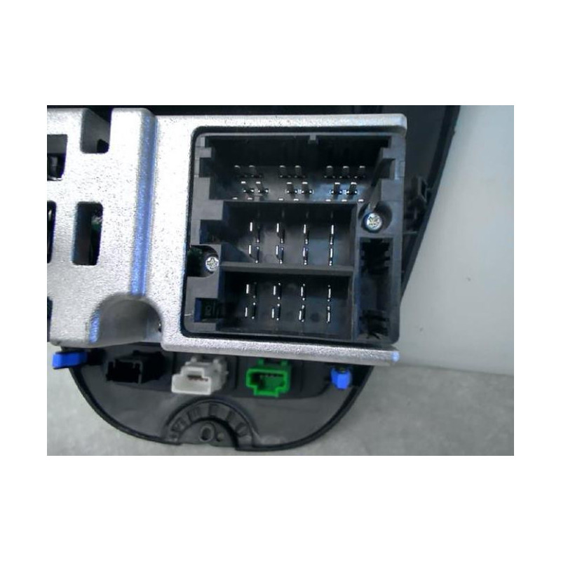 Autoradio d'origine CITROEN C1 1 PHASE 2 d’occasion