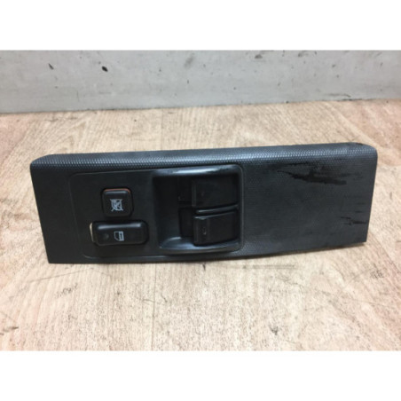 Interrupteur de leve vitre avant gauche TOYOTA COROLLA VERSO 2 PHASE 1 d’occasion