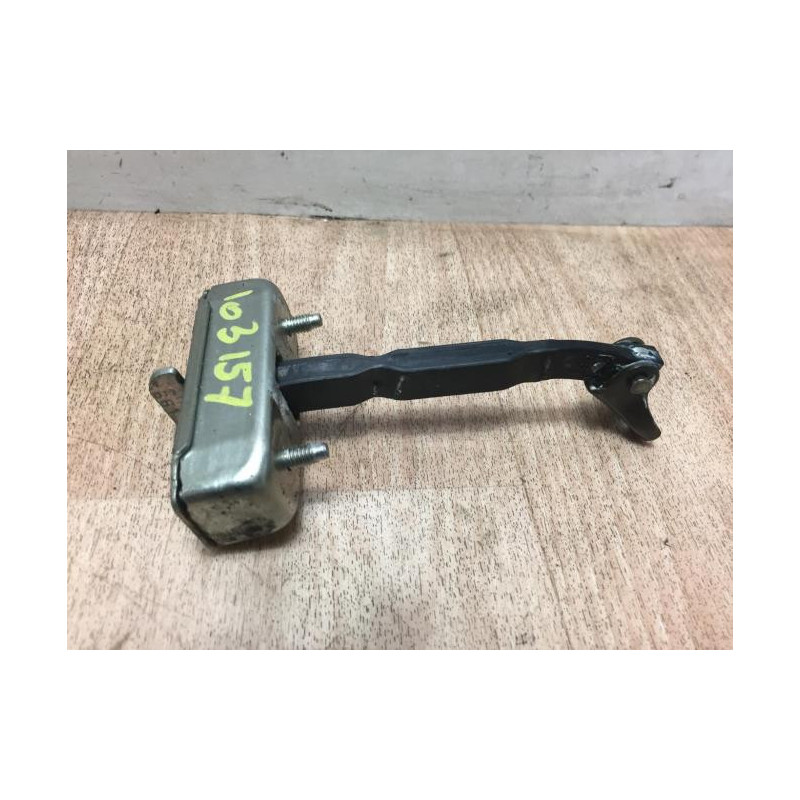 Tirant de porte arriere gauche TOYOTA COROLLA VERSO 2 PHASE 1 d’occasion