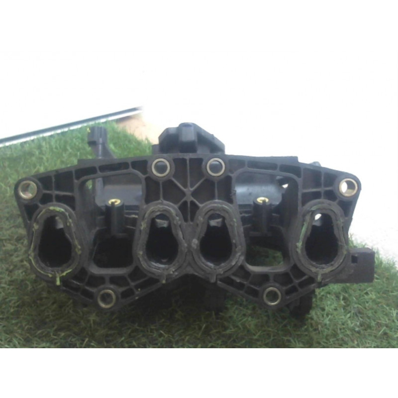 Collecteur d'admission FIAT PUNTO II PHASE 1 d’occasion