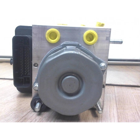 Bloc ABS (freins anti-blocage) RENAULT CLIO IV d’occasion
