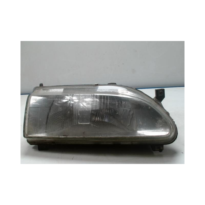 Optique avant principal droit (feux)(phare) RENAULT R19 PHASE 1 d’occasion