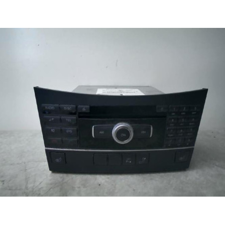 Autoradio d'origine MERCEDES CLASSE E 207 PHASE 1 CABRIOLET d’occasion