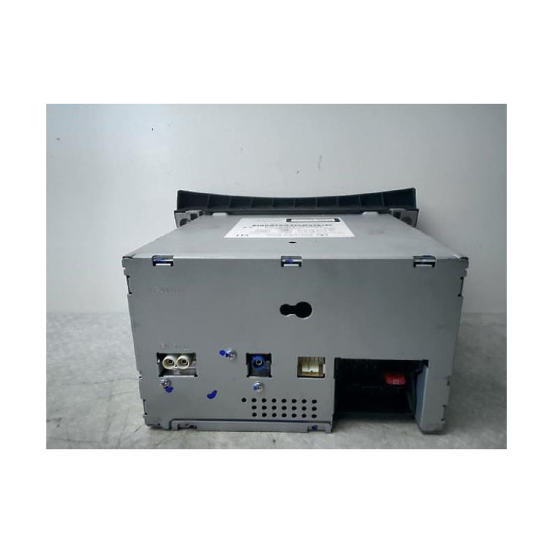 Autoradio d'origine MERCEDES CLASSE E 207 PHASE 1 CABRIOLET d’occasion