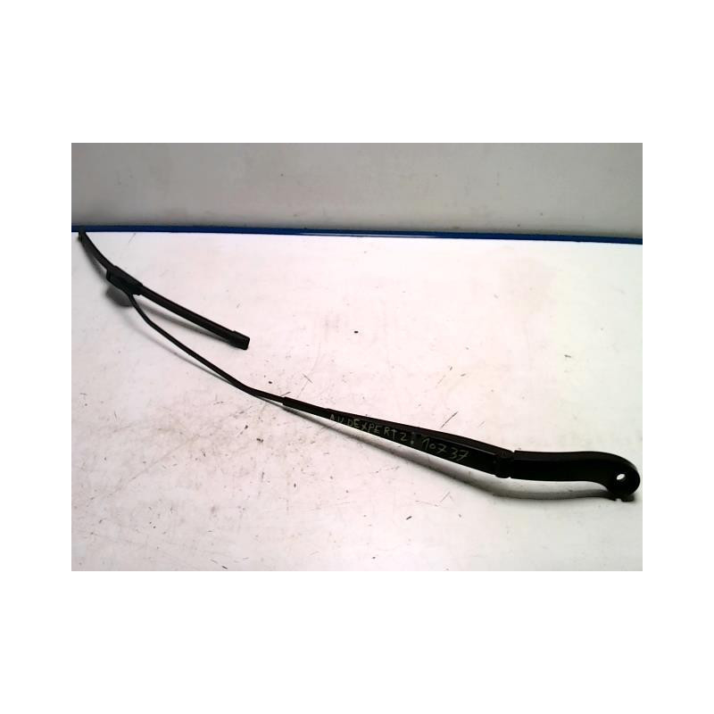 Bras essuie glace avant droit PEUGEOT EXPERT 2 d’occasion