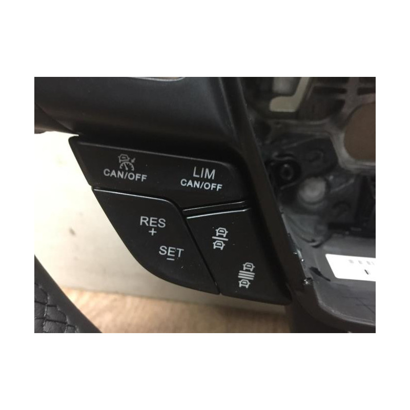 Volant FORD FOCUS 4 d’occasion