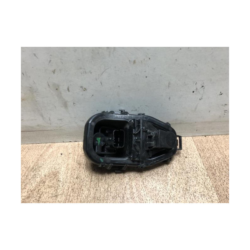 Platine feu arriere droit RENAULT CLIO 4 PHASE 2 d’occasion