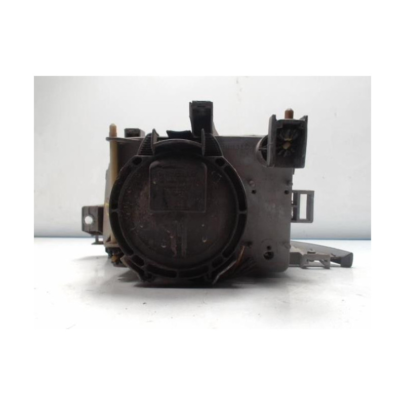 Optique avant principal droit (feux)(phare) RENAULT CLIO 1 PHASE 1 d’occasion