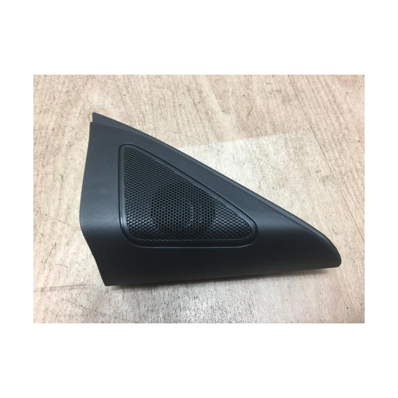 Garniture porte avant droite KIA CEE-D 2 PHASE 1 d’occasion