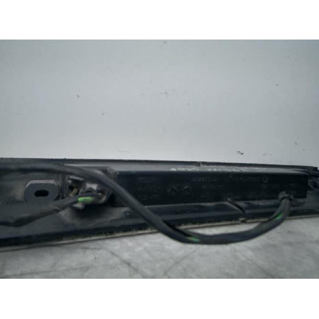 Feu arriere stop central FORD C-MAX 1 PHASE 2 d’occasion