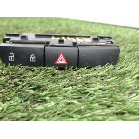 Bouton de warning OPEL INSIGNIA d’occasion