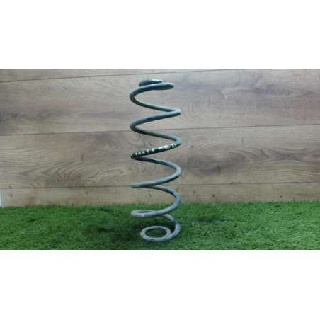 Ressort de suspension arriere droit AUDI A4 3 AVANT PHASE 1 BREAK d’occasion