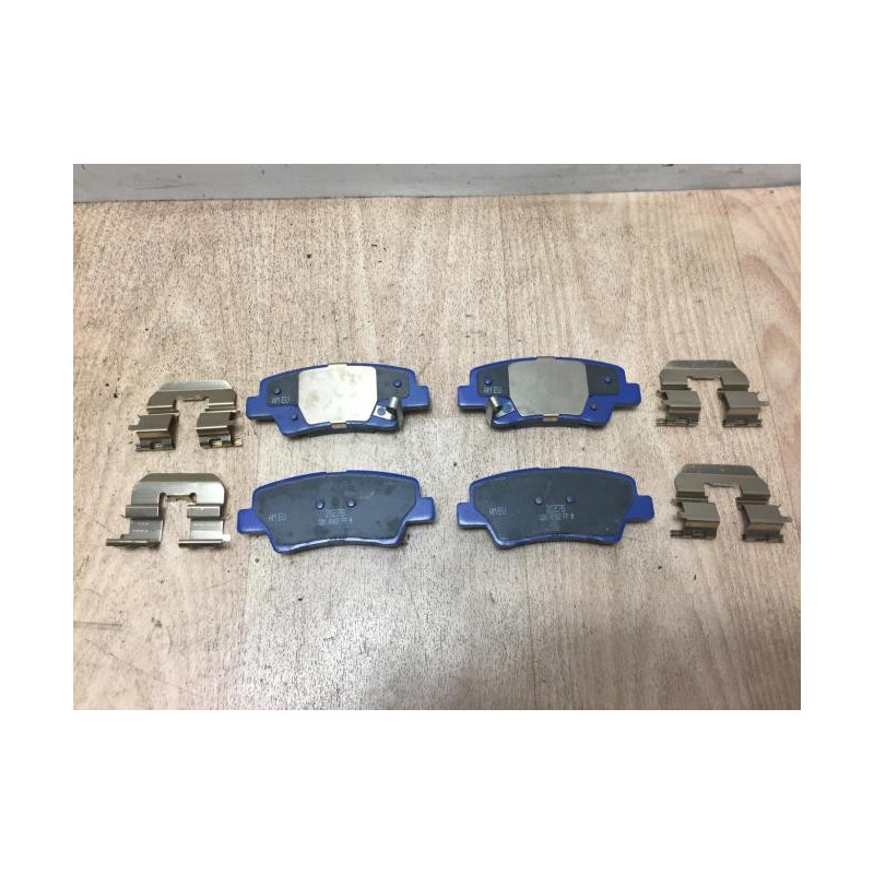 Plaquettes de frein avant KIA OPIRUS 1 d’occasion