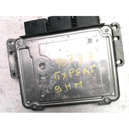 Calculateur moteur PEUGEOT EXPERT 2 d’occasion