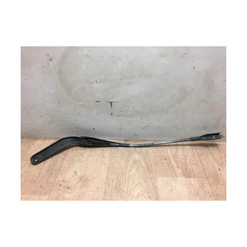 Bras essuie glace avant droit BMW SERIE 1 E81 d’occasion