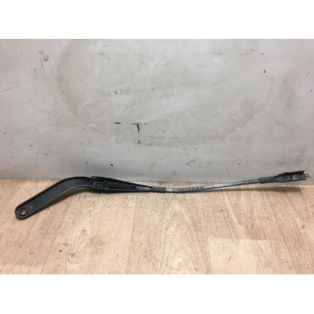 Bras essuie glace avant droit BMW SERIE 1 E81 d’occasion
