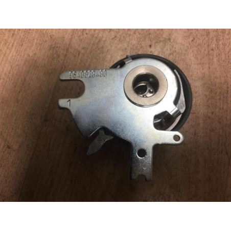 Galet tendeur FORD C-MAX 1 PHASE 1 d’occasion