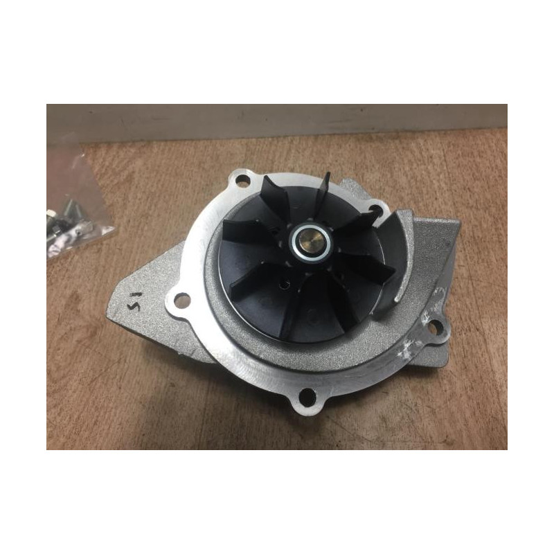 Pompe à eau FORD MONDEO 3 PHASE 1 d’occasion