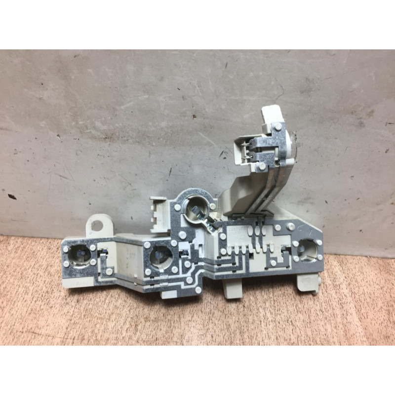 Platine feu arriere gauche BMW SERIE 1 E81 d’occasion