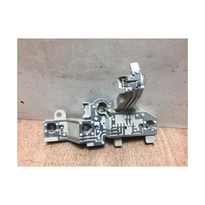 Platine feu arriere gauche BMW SERIE 1 E81 d’occasion