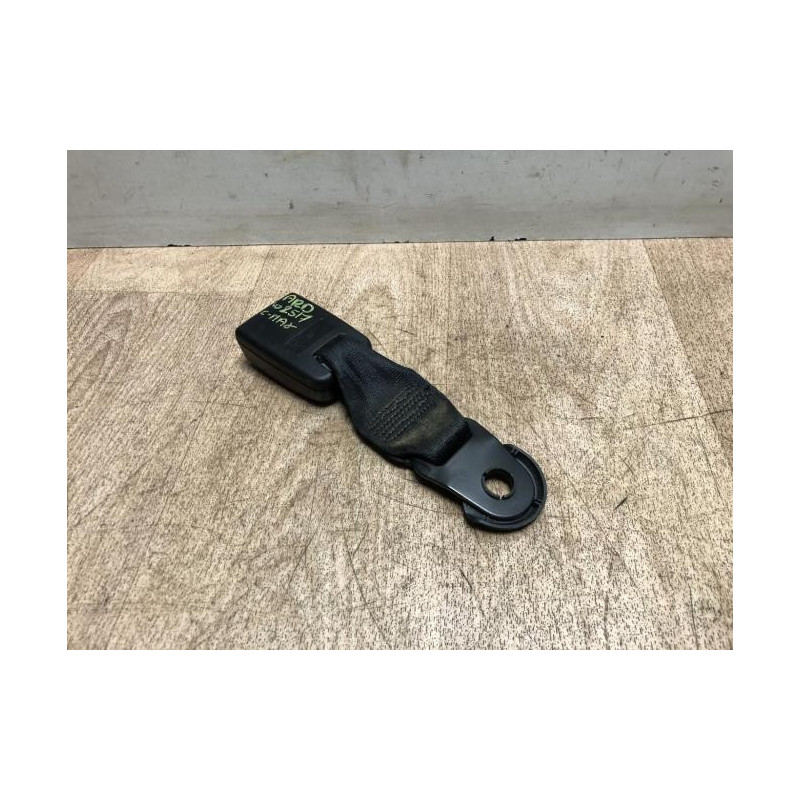 Attache ceinture arriere droit FORD C-MAX 1 PHASE 2 d’occasion