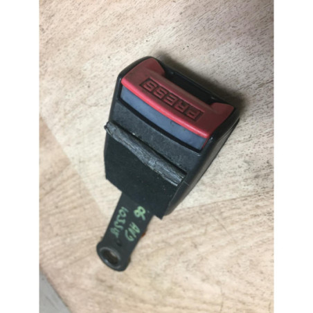 Attache ceinture avant droit PEUGEOT 206 PHASE 1 d’occasion