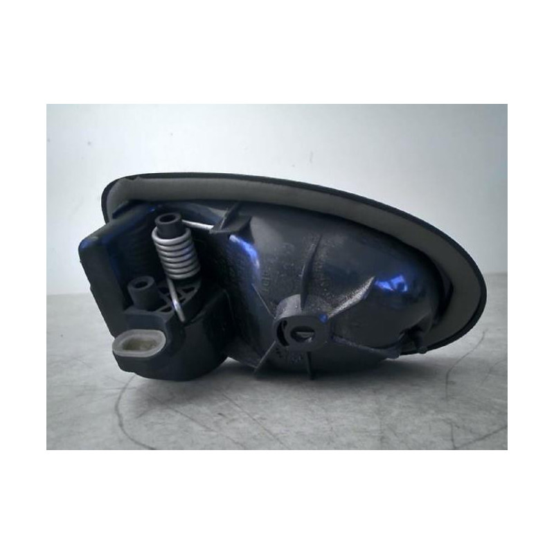 Poignee interieur arriere droit PEUGEOT 206 PHASE 1 d’occasion