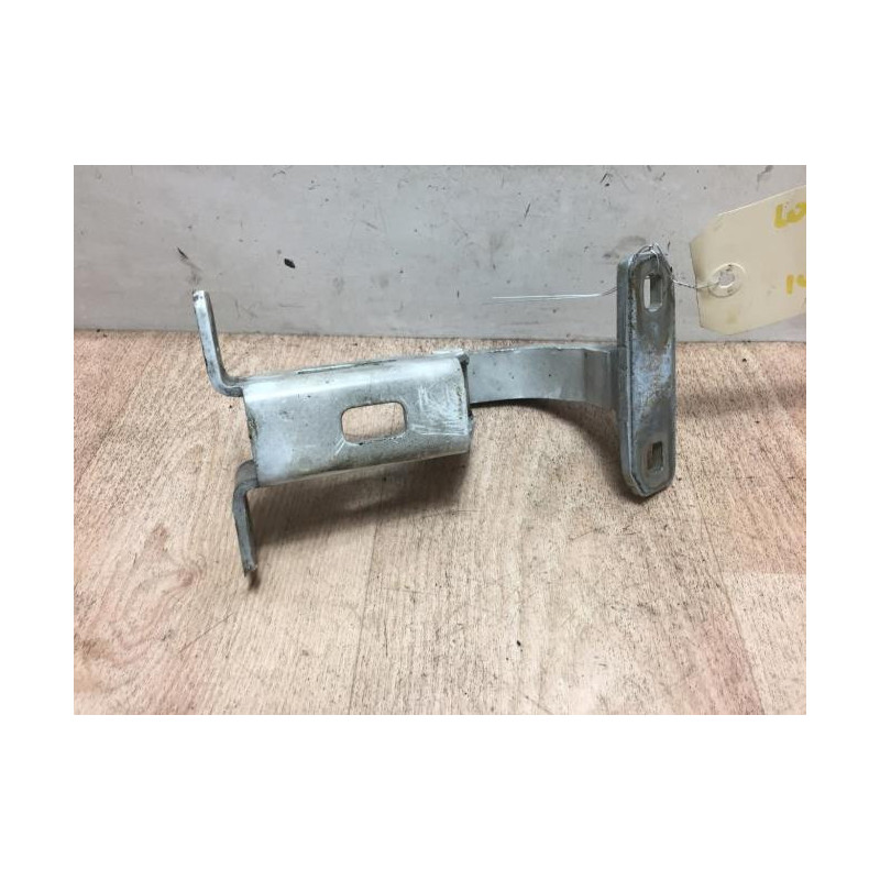 Charniere de porte de coffre droit DACIA LOGAN MCV 1 PHASE 1 BREAK d’occasion