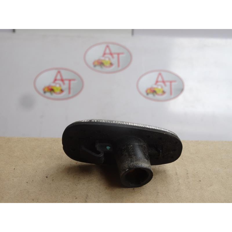 Repetiteur clignotant avant gauche (Feux) OPEL ZAFIRA (F75) MONOSPACE 2.0 DTI d’occasion