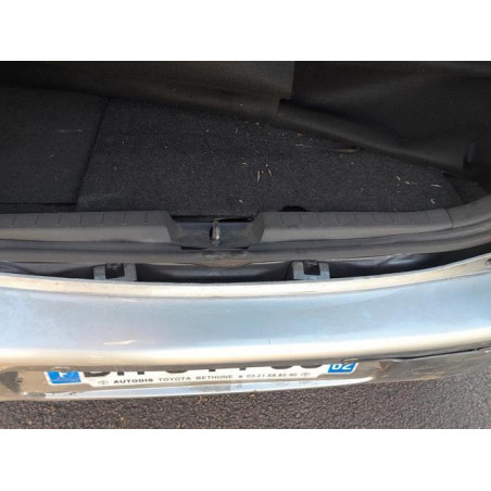 Serrure de coffre TOYOTA YARIS 2 PHASE 1 d’occasion