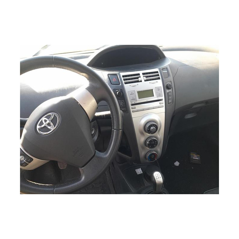 Mecanisme essuie glace arriere TOYOTA YARIS 2 PHASE 1 d’occasion
