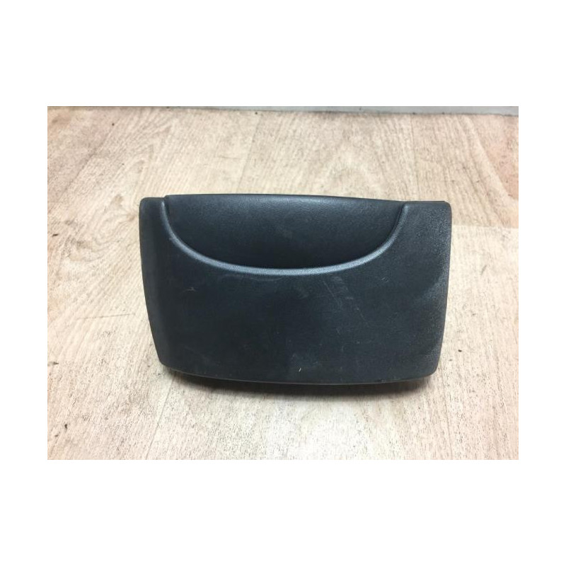 Poignee porte laterale gauche RENAULT KANGOO 1 PHASE 2 d’occasion