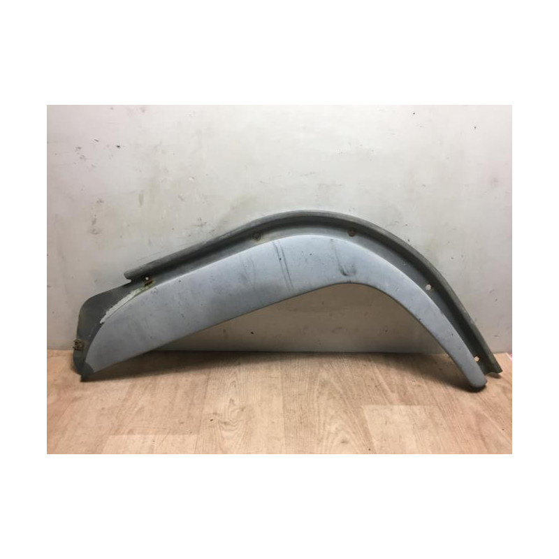 Extension d'aile avant gauche RENAULT B80 d’occasion