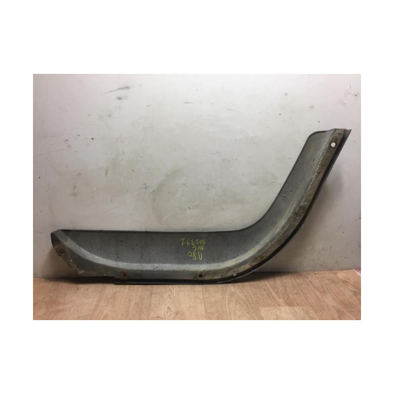Extension d'aile avant gauche RENAULT B80 d’occasion