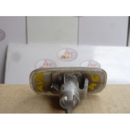 Repetiteur clignotant avant gauche (Feux) AUDI  d’occasion